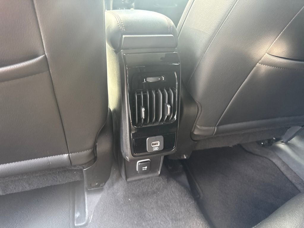 Used 2022 Jeep Compass Limited image 33