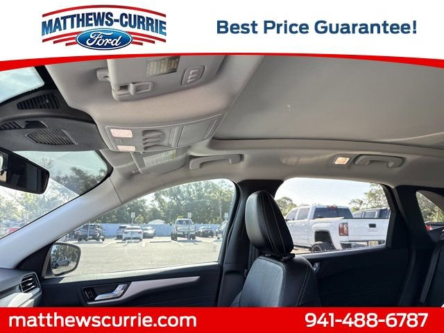 Certified 2023 Ford Escape Platinum w/ Premium Technology Package AWD/4WD image 11