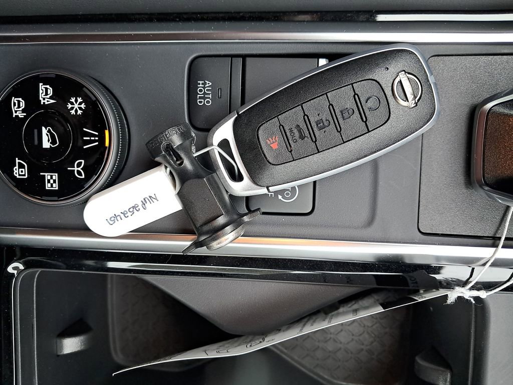 New 2026 Nissan Pathfinder Platinum AWD/4WD image 30