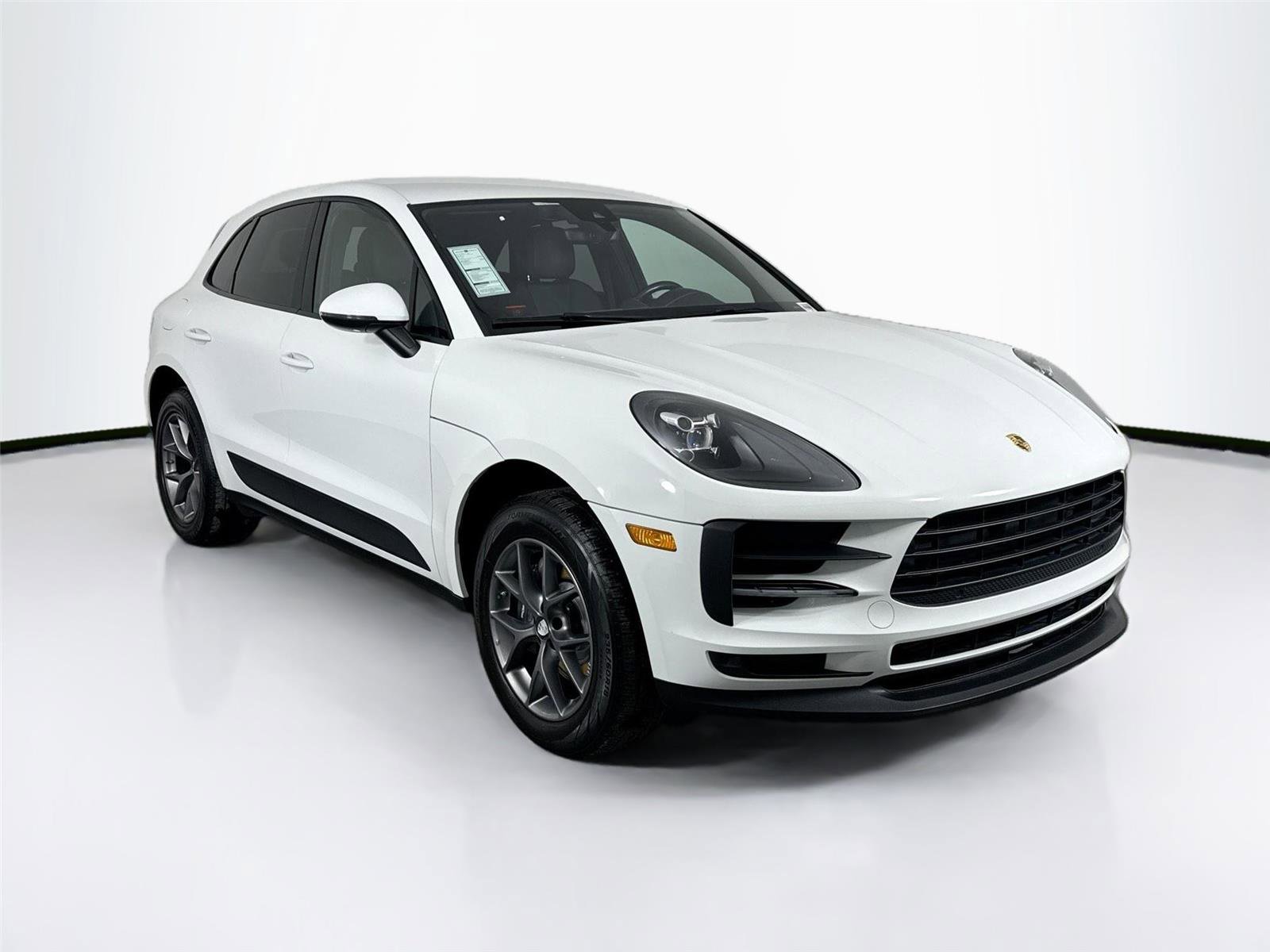 Used 2021 Porsche Macan image 9