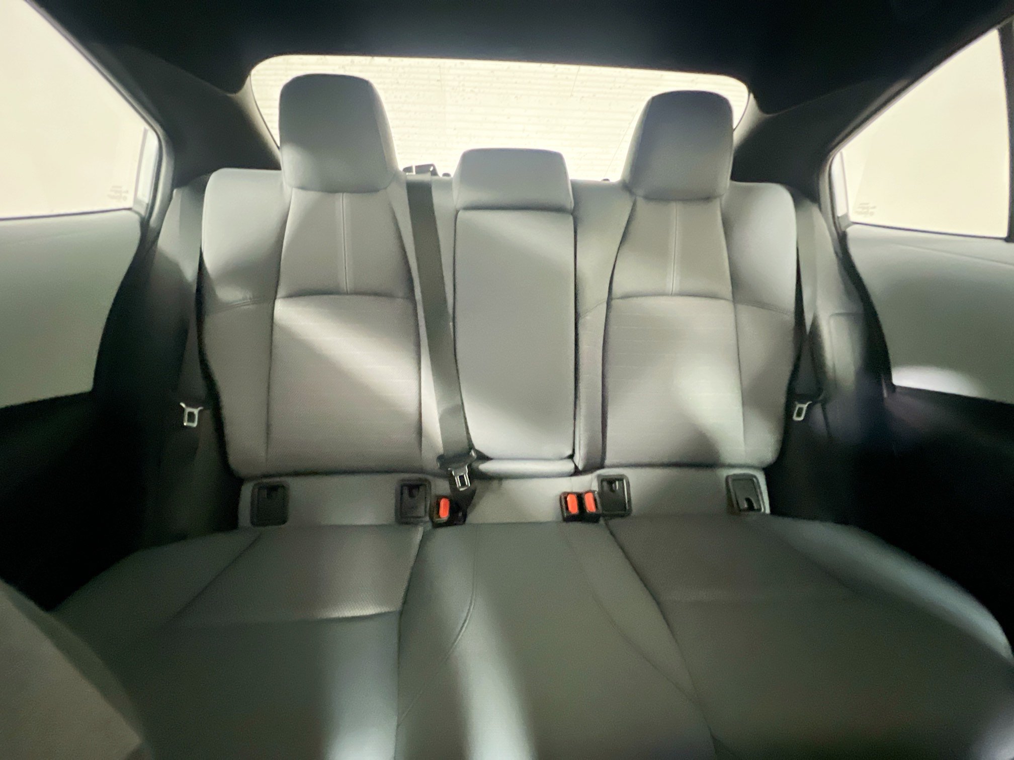 Used 2024 Toyota Corolla SE w/ SE Premium Package FWD image 32