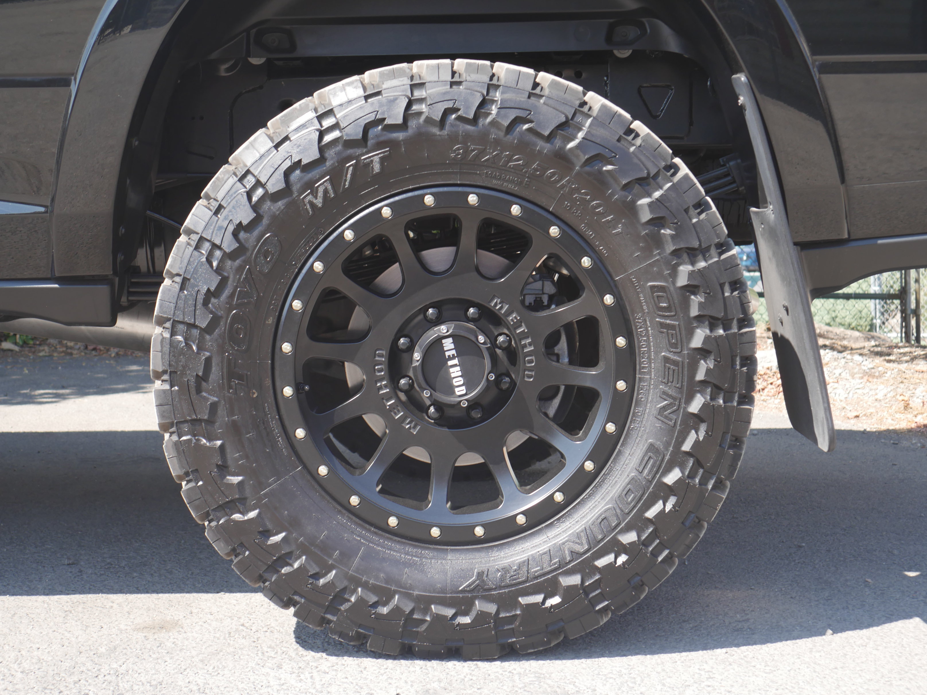 Used 2022 RAM 3500 Limited AWD/4WD image 25