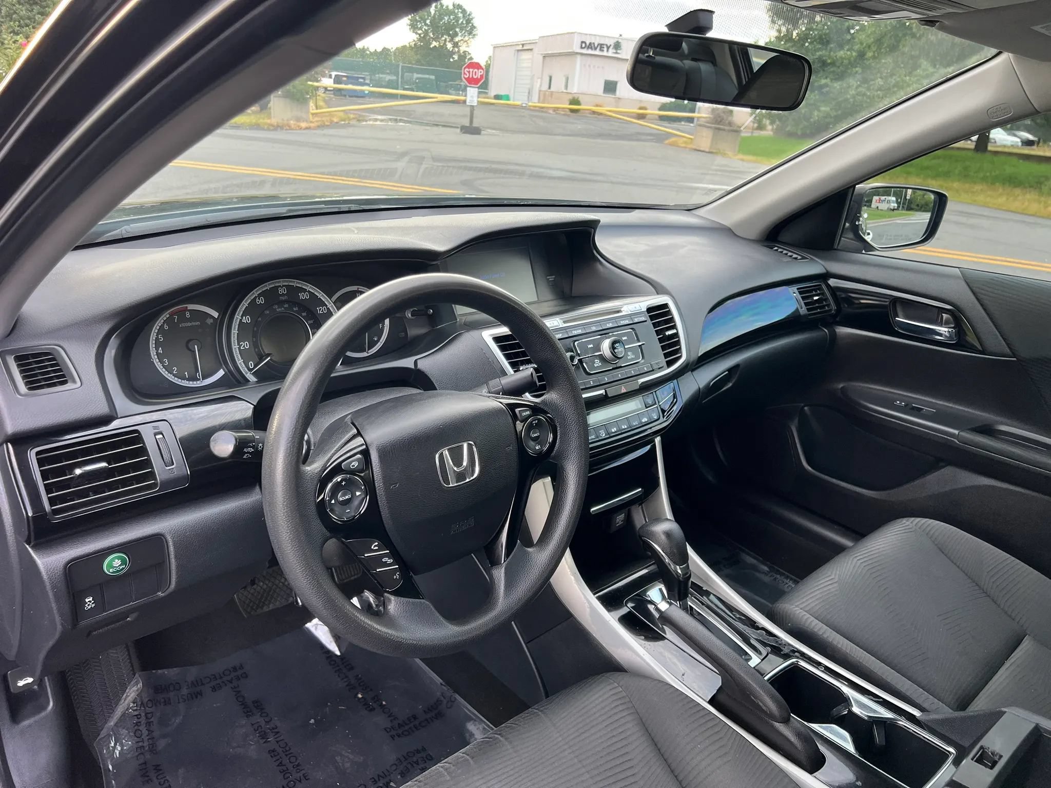 Used 2016 Honda Accord LX image 15
