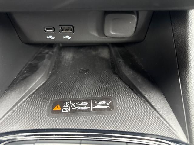 Certified 2024 Buick Envista Sport Touring w/ Convenience I Package FWD image 21