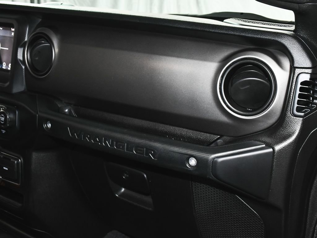 Used 2019 Jeep Wrangler Unlimited Sport S image 45