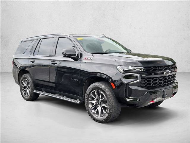 Used 2024 Chevrolet Tahoe Z71 w/ Luxury Package AWD/4WD image 4