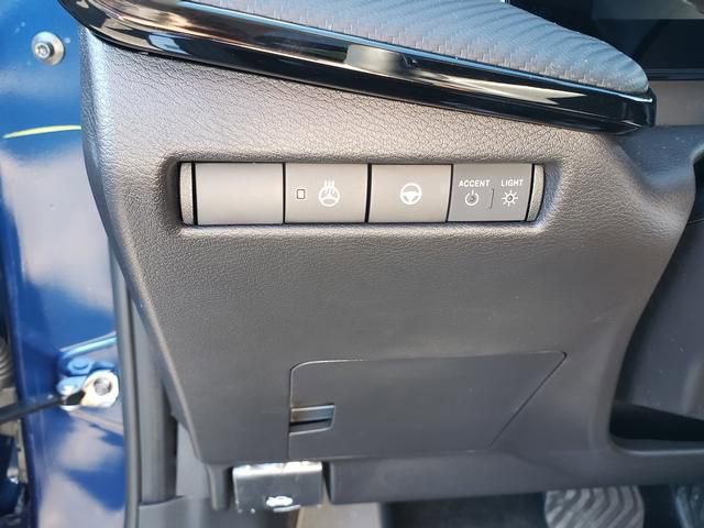 New 2026 Nissan Kicks SR w/ SR Premium Package image 21