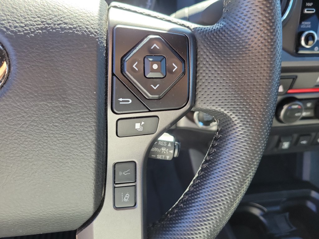 Used 2023 Toyota Tacoma TRD Off-Road AWD/4WD image 18