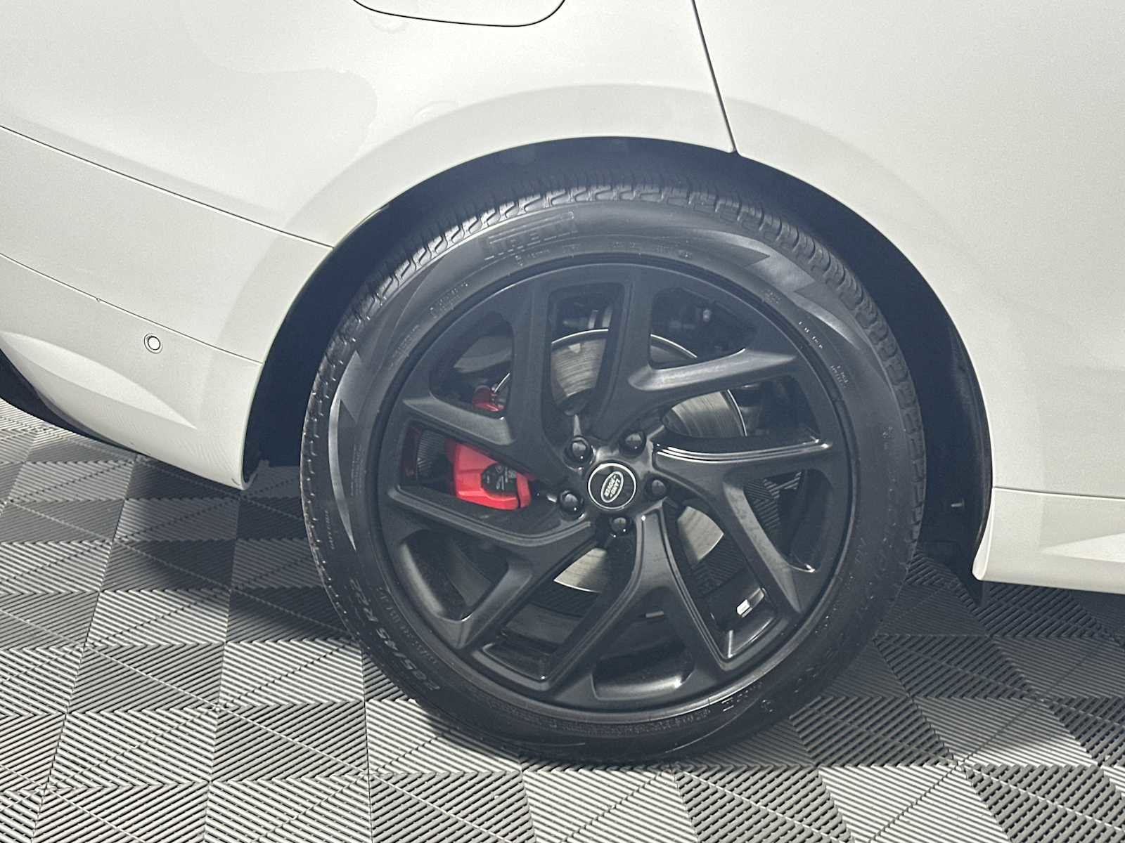 Used 2024 Land Rover Range Rover Sport Dynamic SE image 19