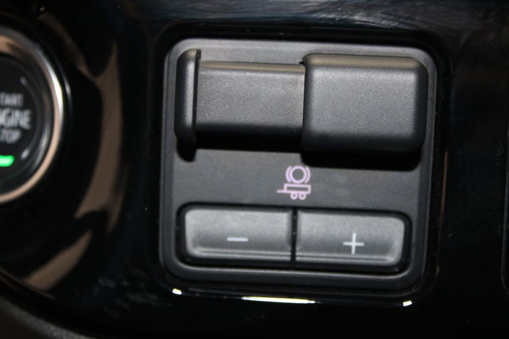 Used 2025 GMC Sierra 1500 SLT image 53