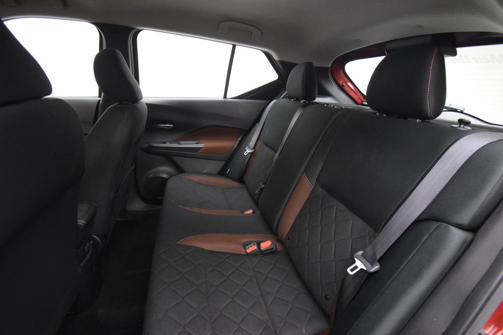Used 2020 Nissan Kicks SR w/ Exterior Package FWD image 24