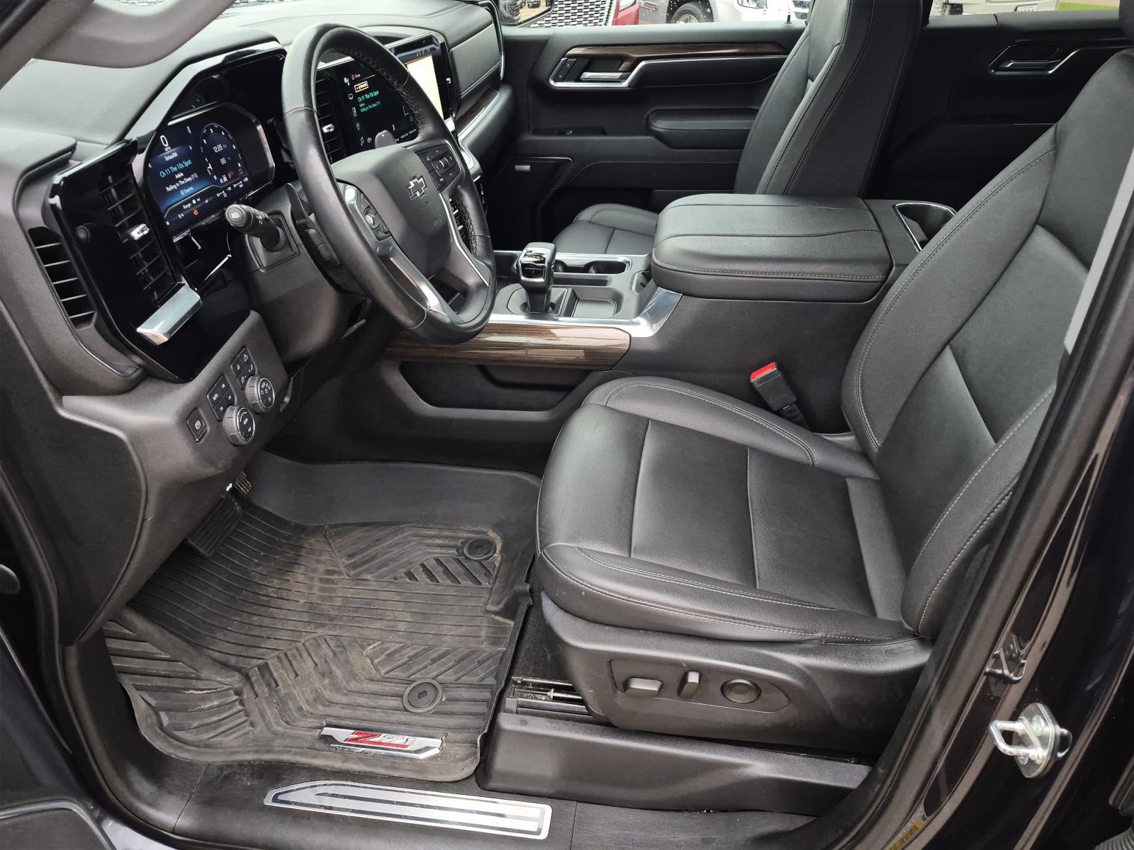Certified 2023 Chevrolet Silverado 1500 RST AWD/4WD image 11