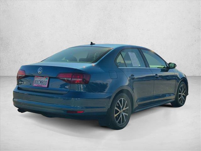 Used 2017 Volkswagen Jetta SE FWD image 5