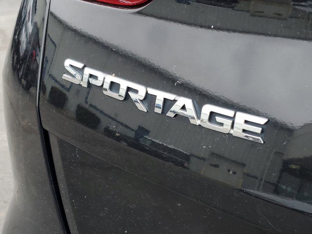 Used 2020 Kia Sportage EX image 34
