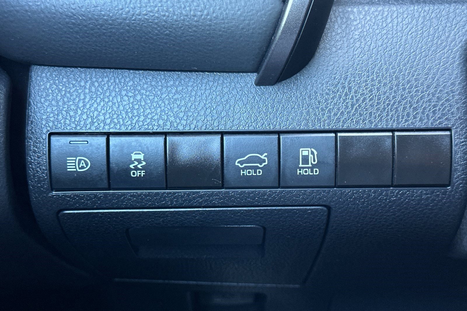 Used 2024 Toyota Camry SE FWD image 32