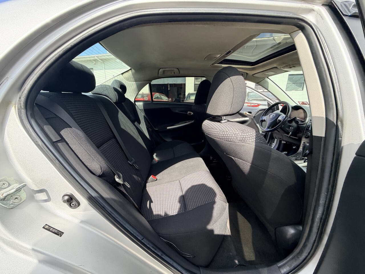 Used 2009 Toyota Corolla XRS image 44