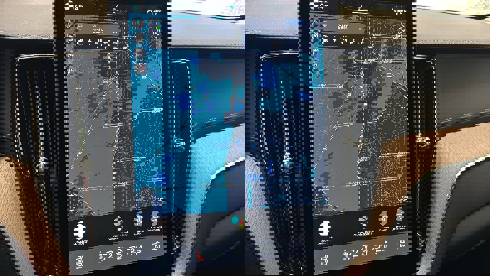 New 2026 Volvo XC60 T8 Ultra w/ Protection Package Premier image 16