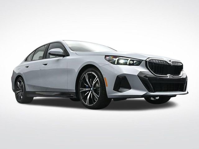 New 2026 BMW 530i xDrive w/ M Sport Package image 27