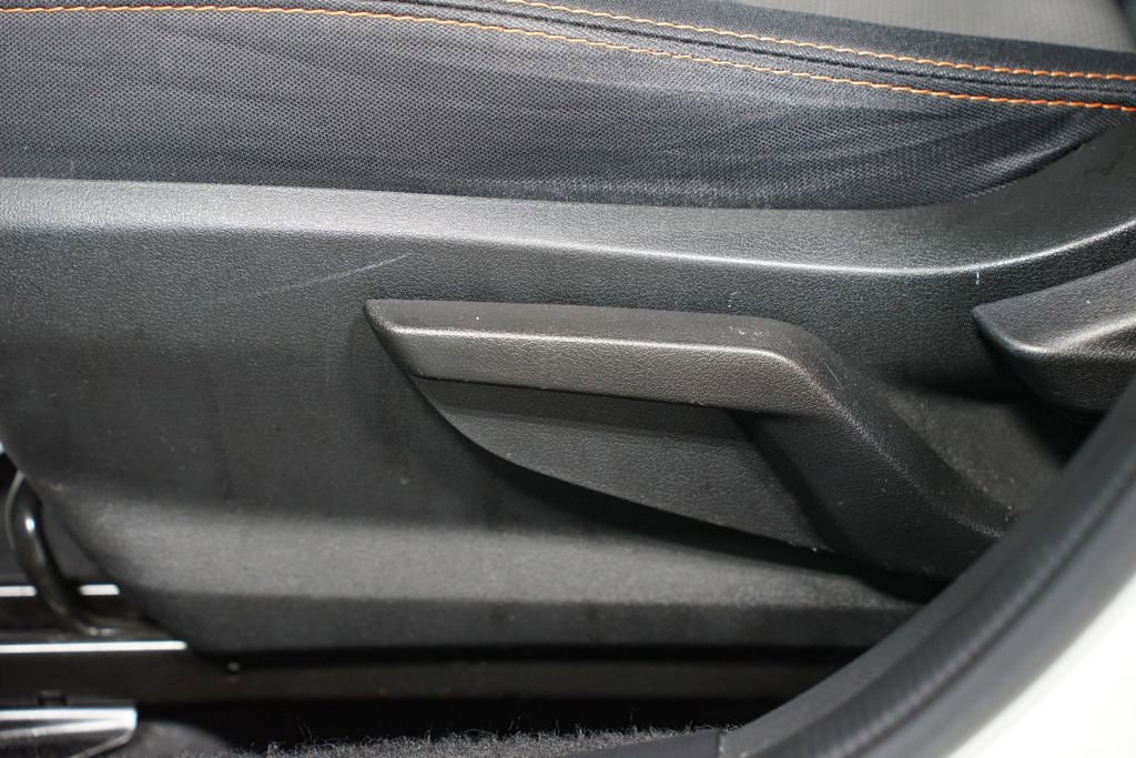 Used 2019 Subaru Crosstrek 2.0i Premium w/ Eyesight System image 31