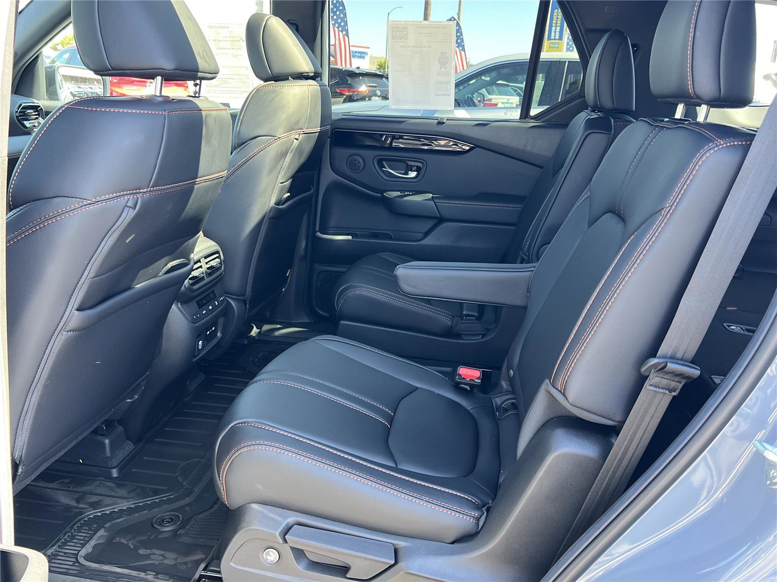 New 2025 Honda Pilot TrailSport image 22