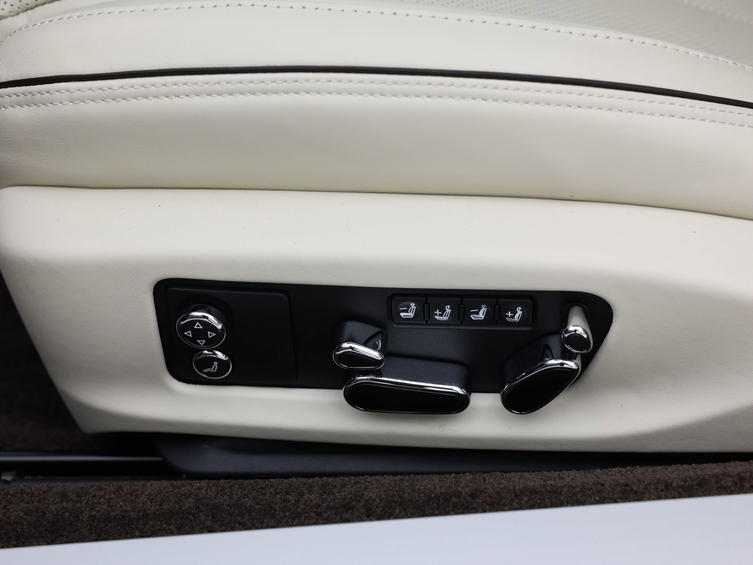 New 2026 Bentley Continental GT AWD/4WD image 57