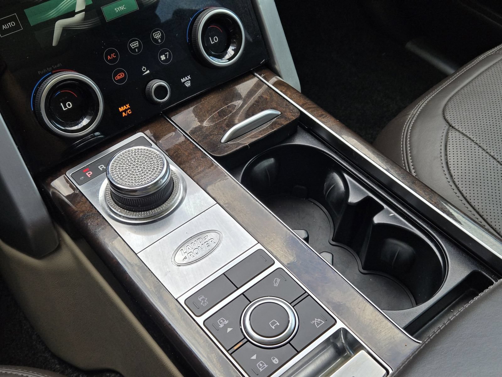 Used 2020 Land Rover Range Rover HSE AWD/4WD image 19