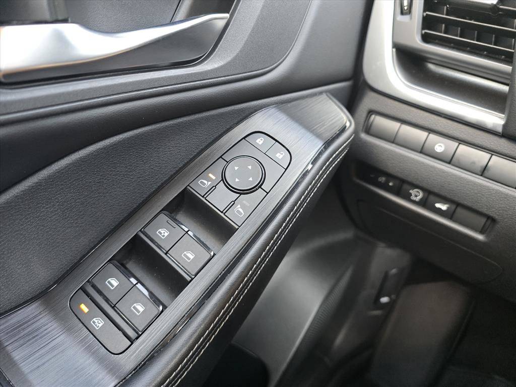 Used 2024 Nissan Rogue SV w/ SV Premium Package AWD/4WD image 21