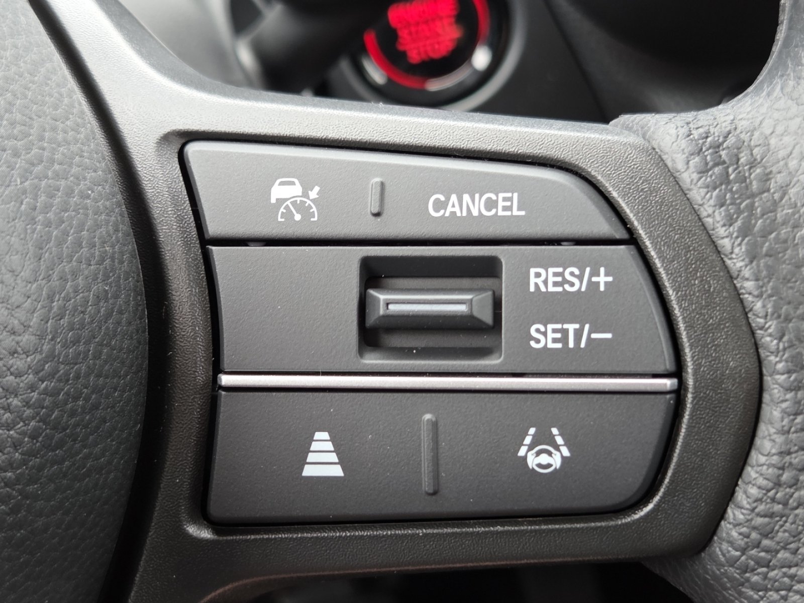 New 2027 Honda HR-V LX image 8