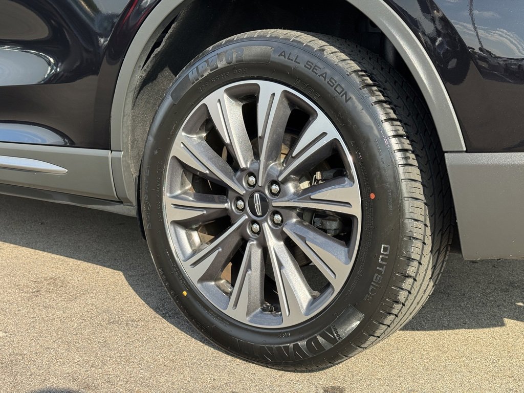 Used 2022 Lincoln Corsair Reserve w/ Elements Package image 29