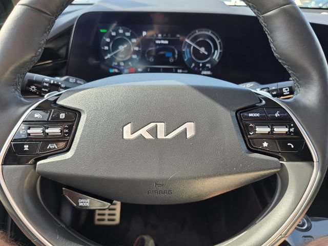 Certified 2023 Kia Niro Wave FWD image 26