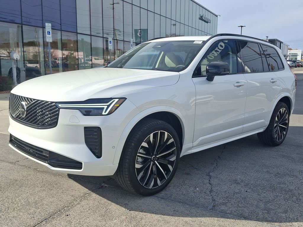 New 2026 Volvo XC90 B6 Ultra w/ Lounge Package image 10