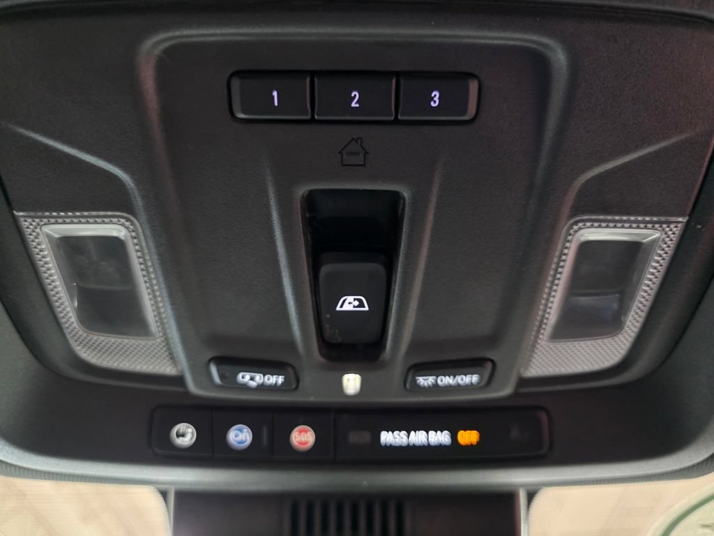 Certified 2024 GMC Sierra 3500 AT4 w/ Technology Package AWD/4WD image 28