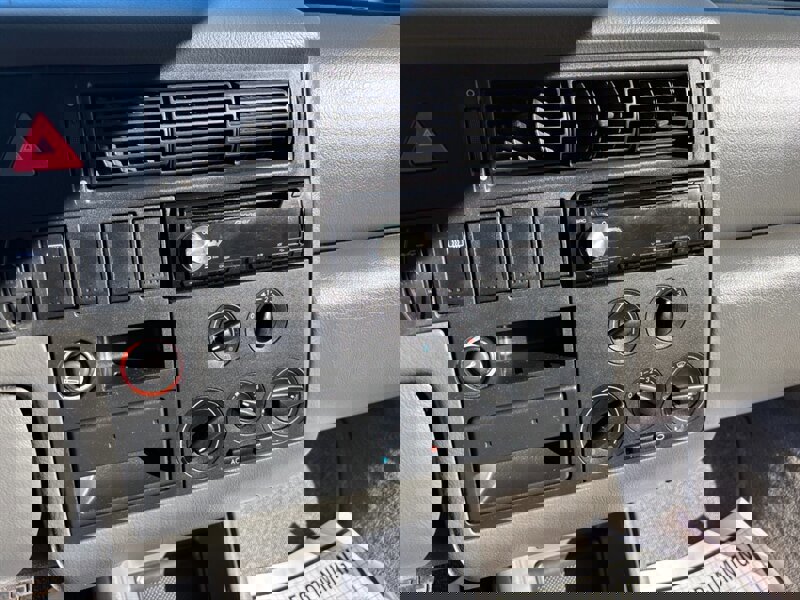 Used 2000 Volkswagen Eurovan MV image 29