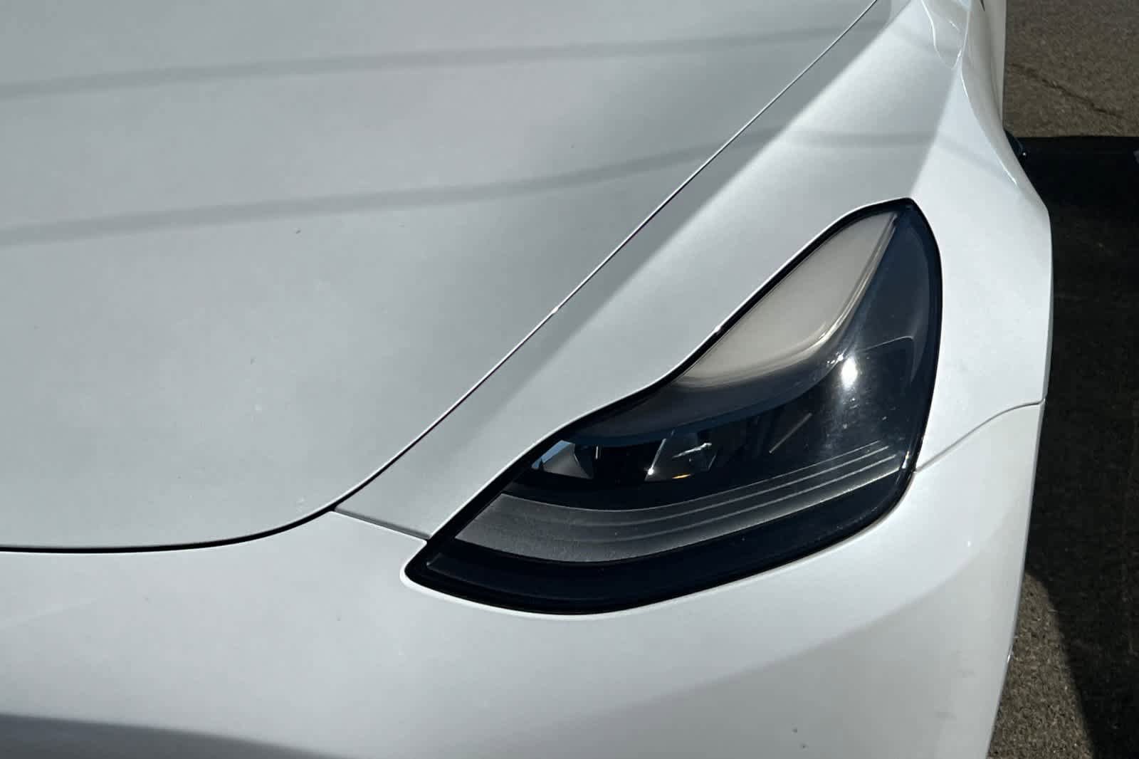 Used 2021 Tesla Model 3 Standard Range Plus RWD image 11