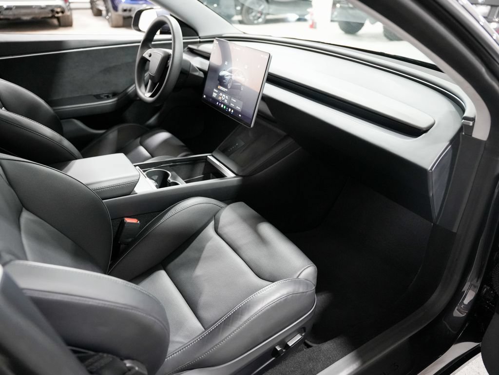 Used 2024 Tesla Model 3 Performance AWD/4WD image 22