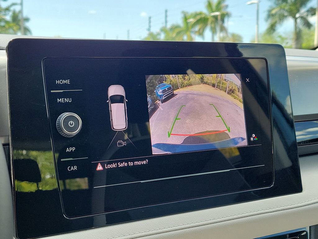 New 2026 Volkswagen Taos S image 18