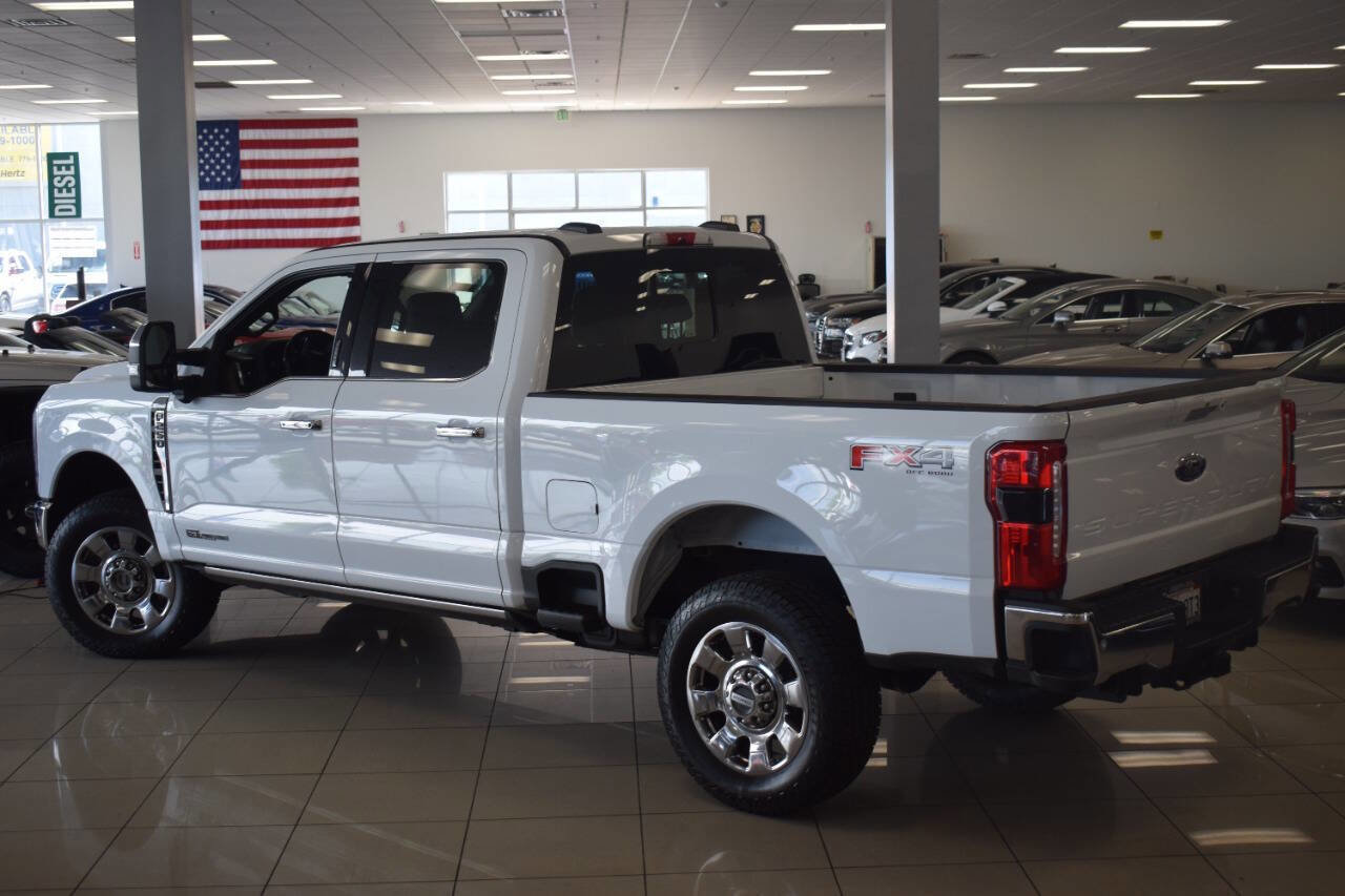Used 2023 Ford F250 Lariat w/ Chrome Package AWD/4WD image 39