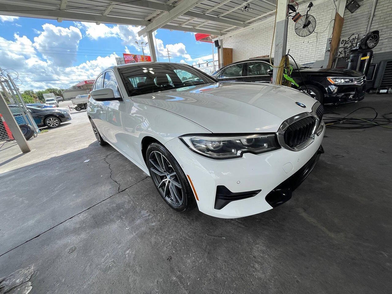 Used 2020 BMW 330i Sedan RWD image 15