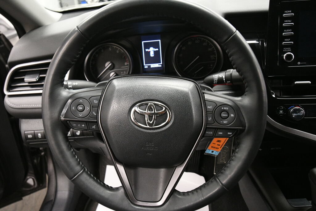 Certified 2024 Toyota Camry SE w/ Cold Weather Package FWD image 13