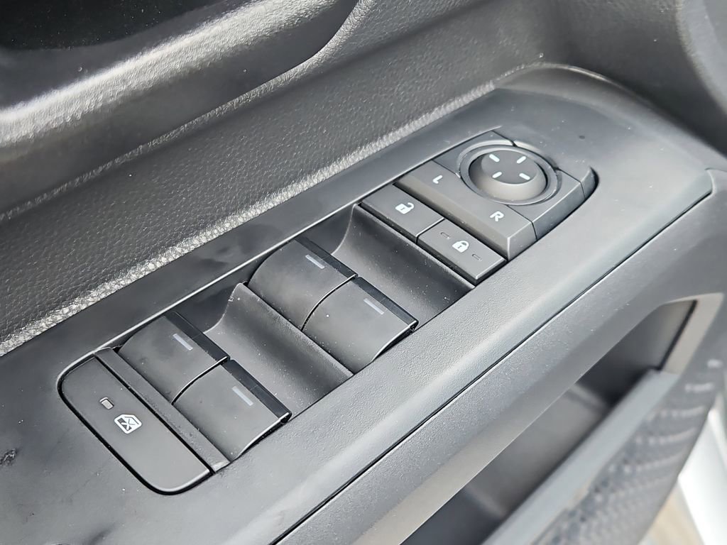 New 2025 Toyota Tacoma SR5 AWD/4WD image 17