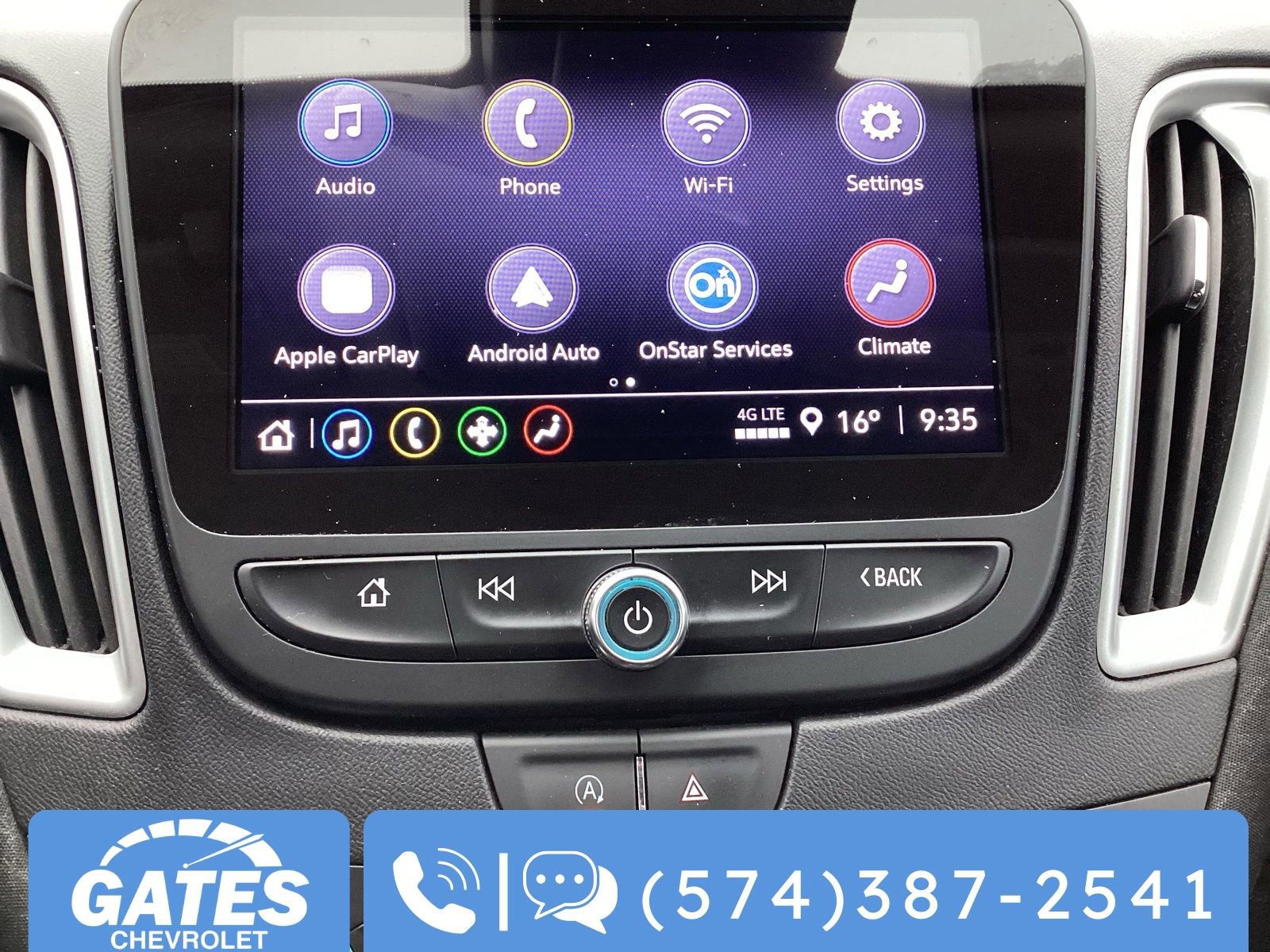 Used 2024 Chevrolet Malibu LT image 3