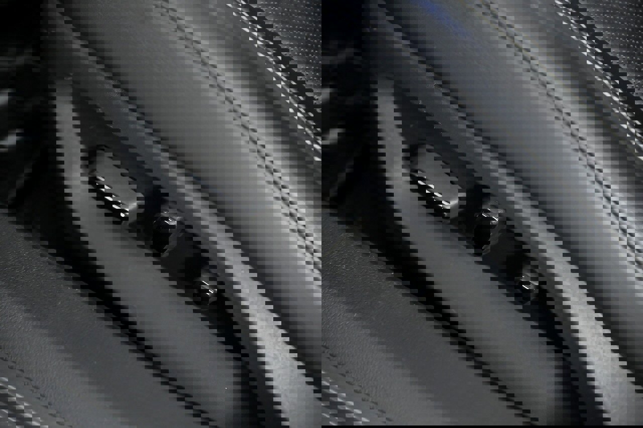 Used 2015 Chevrolet Corvette Z06 w/ 3LZ Preferred Equipment Group image 25