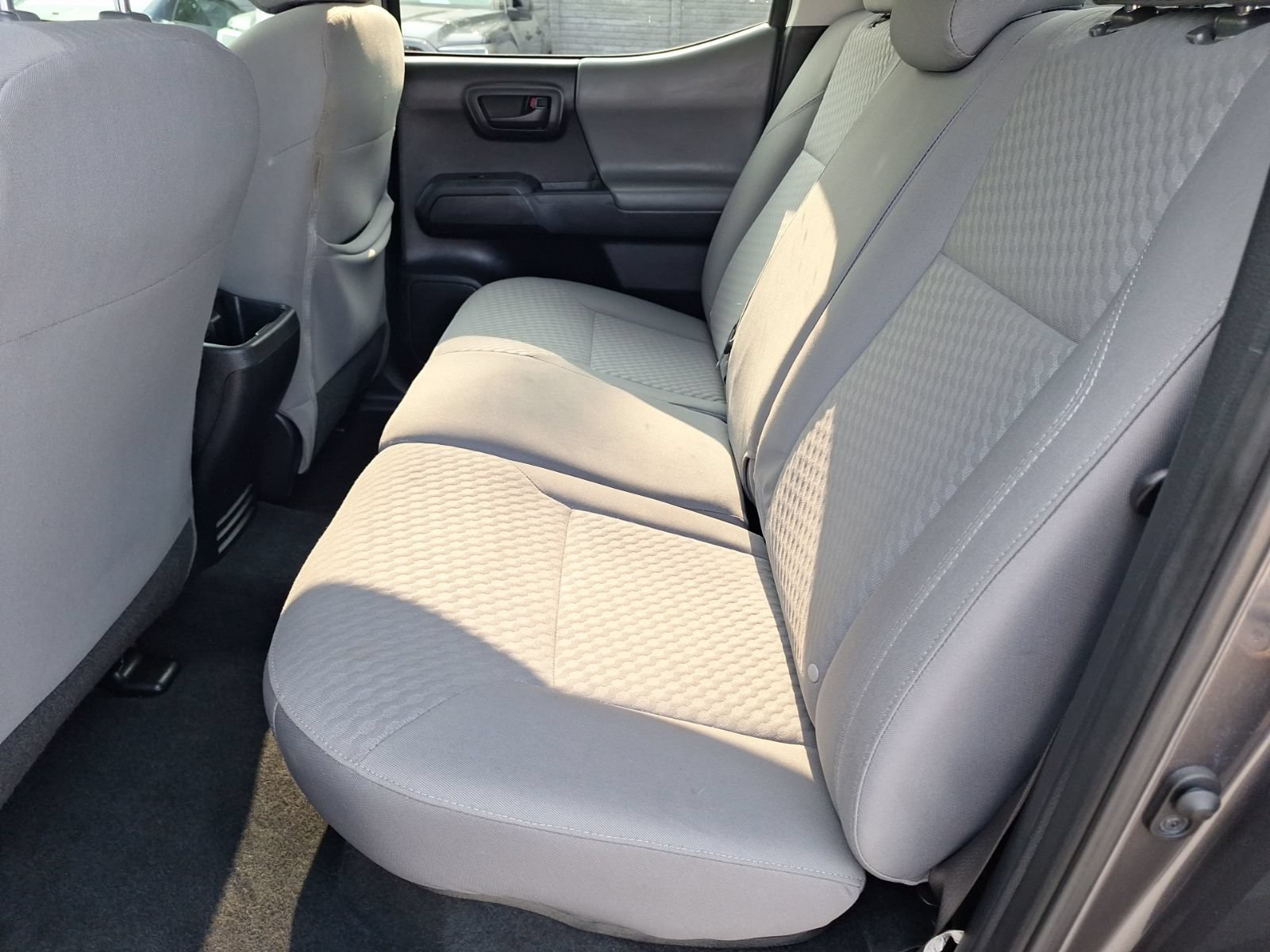Used 2020 Toyota Tacoma SR w/ SR Convenience Package RWD image 26
