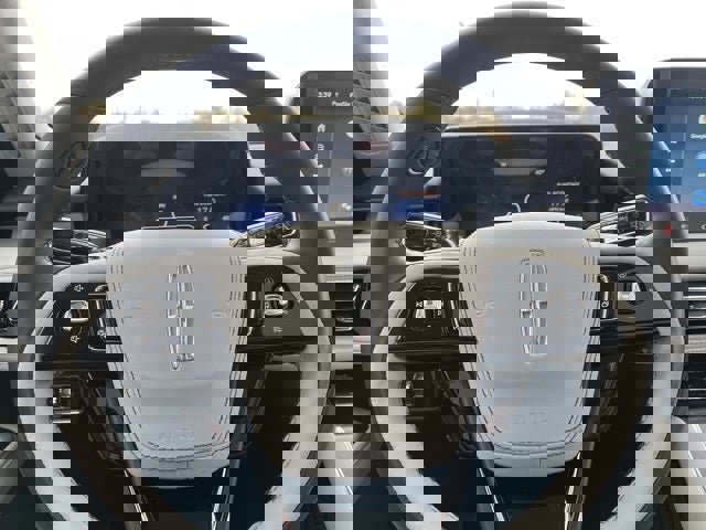 Used 2025 Lincoln Aviator AWD w/ Jet Appearance Package image 29