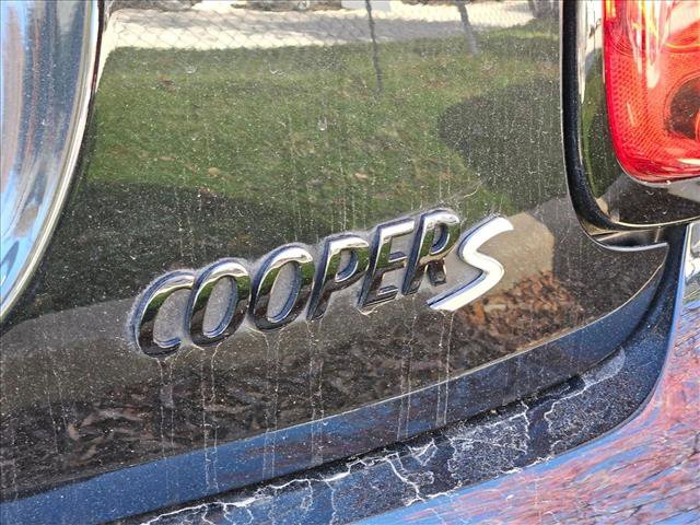 Used 2024 MINI Cooper SE w/ Signature Upholstery Package image 9