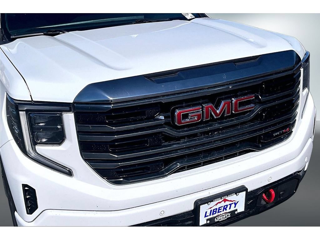 Used 2022 GMC Sierra 1500 AT4 w/ AT4 Premium Package AWD/4WD image 27