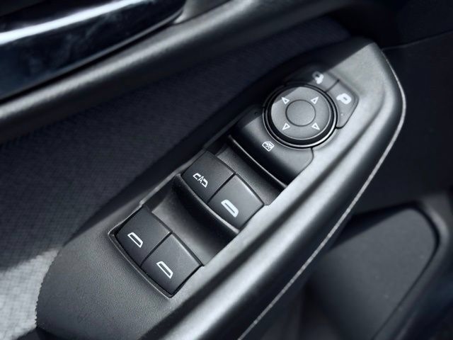 Used 2025 Chevrolet TrailBlazer LT AWD/4WD image 12