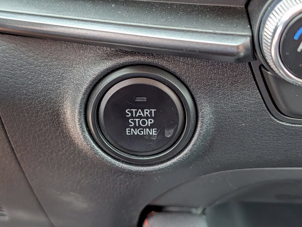 Used 2025 MAZDA MAZDA3 s AWD/4WD image 18