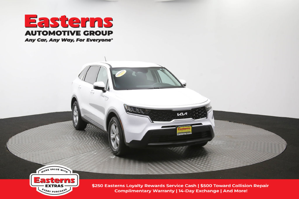 Used 2023 Kia Sorento LX FWD image 49