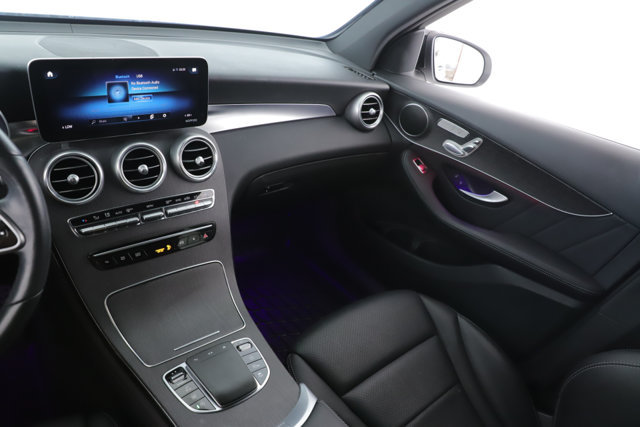Used 2022 Mercedes-Benz GLC 300 4MATIC image 24